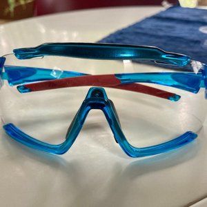 Tifosi Aetheon cycling sunglasses with 3 interchangeable lenses